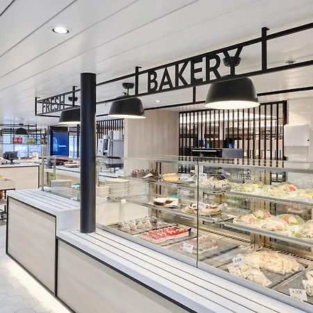 Tallink Ferry - Baltic Queen To Stockholm  Таллин