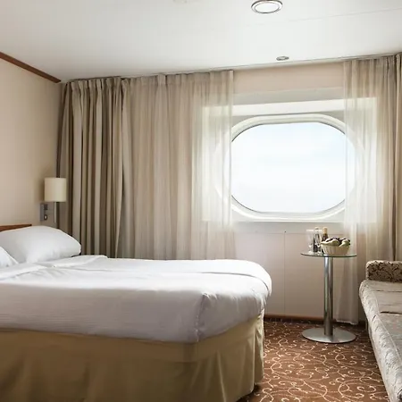 Tallink Ferry - Baltic Queen To Stockholm  Ταλίν